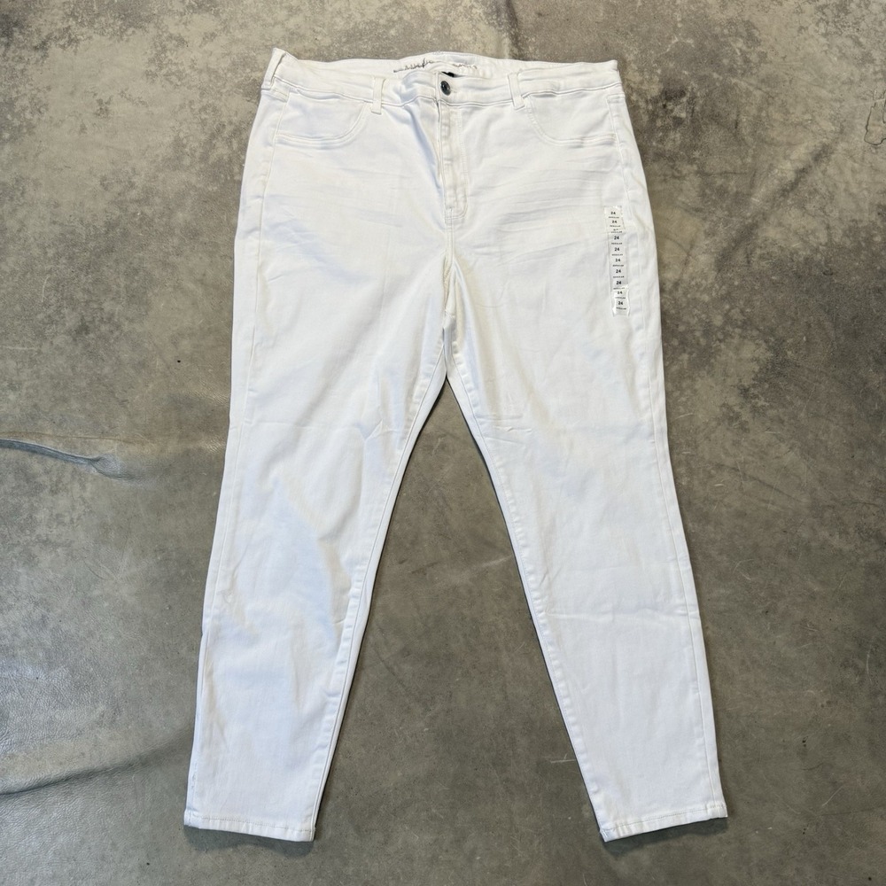 American Eagle Womens Plus 24 White Next Level Stretch High Rise Jegging Jeans